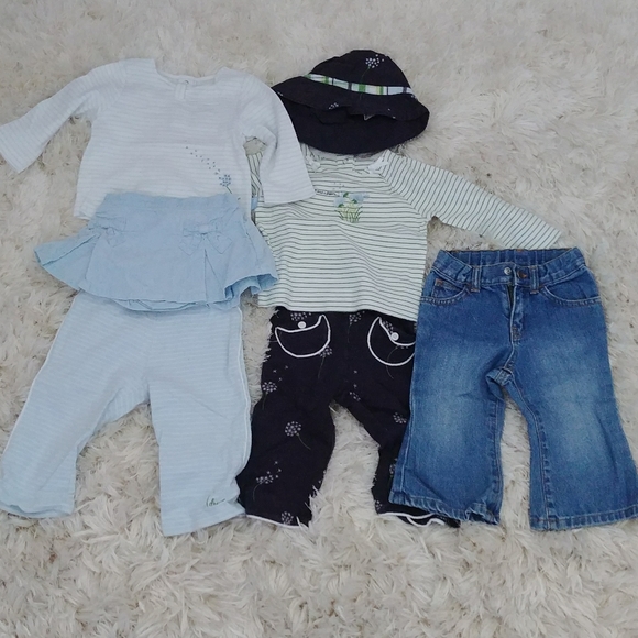 Bundle of 12-18 month baby clothes - Picture 2 of 6